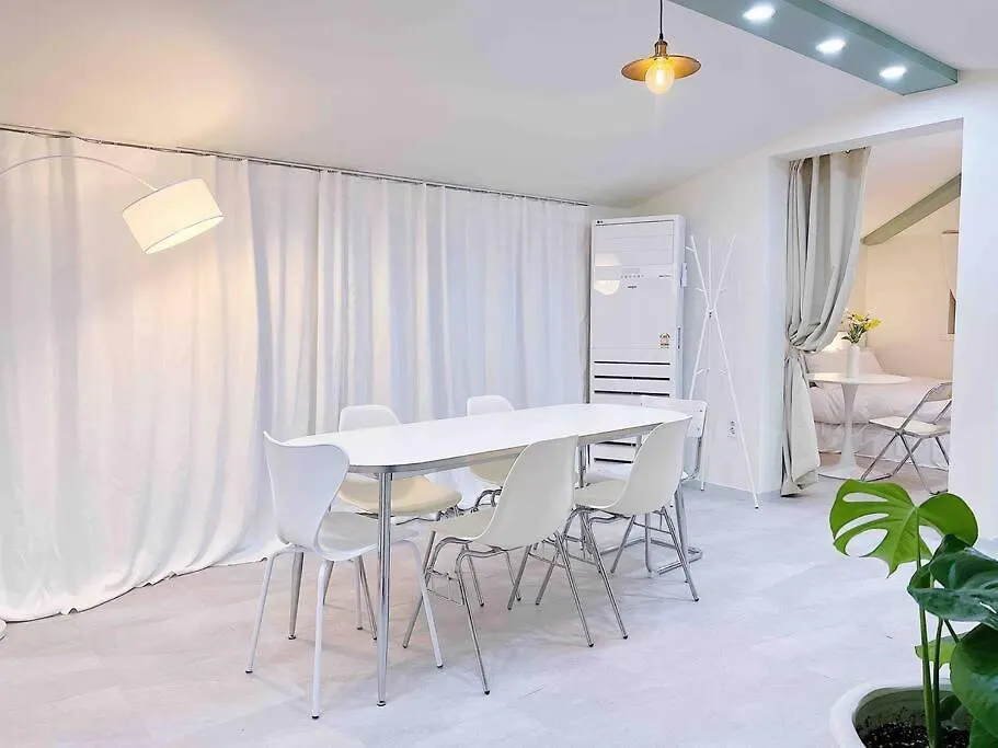 Hongdae 30 Seconds To Subway Apartment Seoul